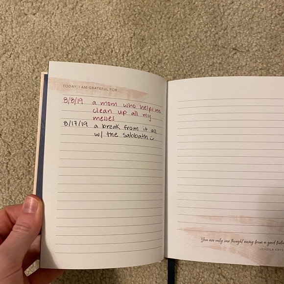 SIMPLY Grateful Notebook - Picture 2 of 7